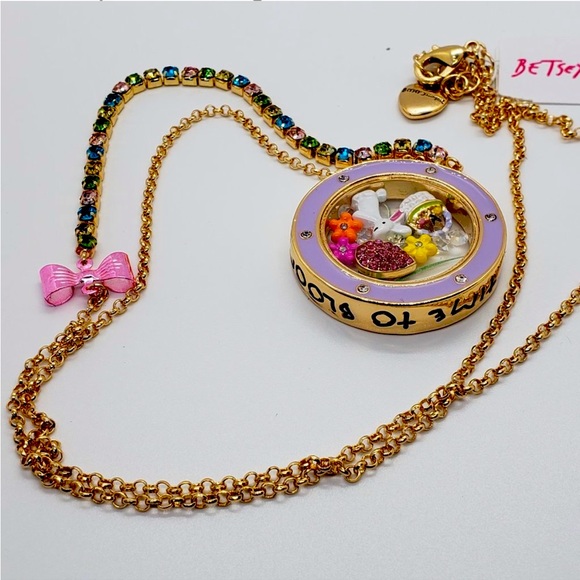 New Betsey Johnson Time to Groom Necklace - Picture 6 of 17